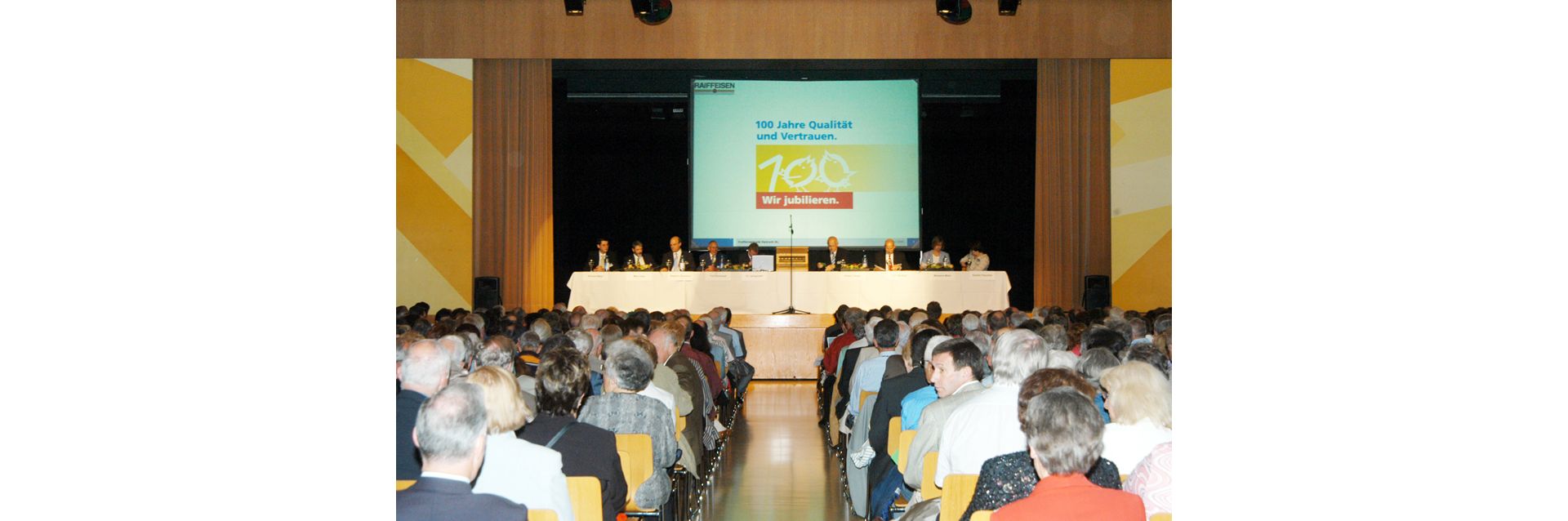 Samstag, 11. Juni 2005 ­ Generalversammlung und Galaabend