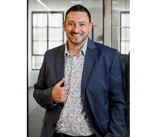 Claudio Valente - Collaborateur administration financement