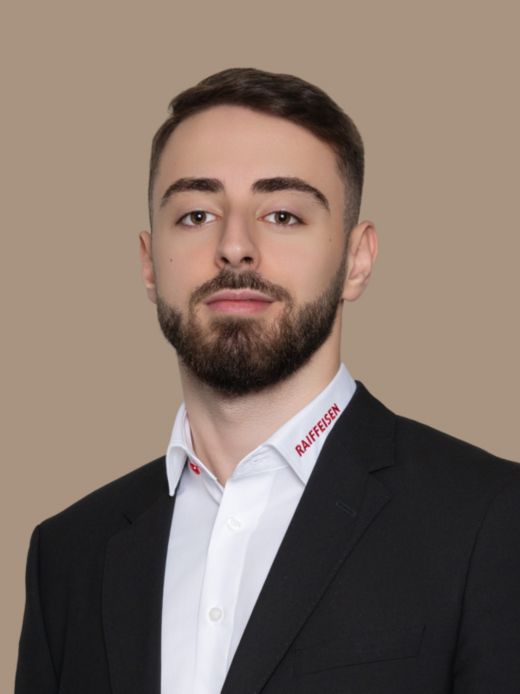 Shkemb Rexhepi - Kundenberater