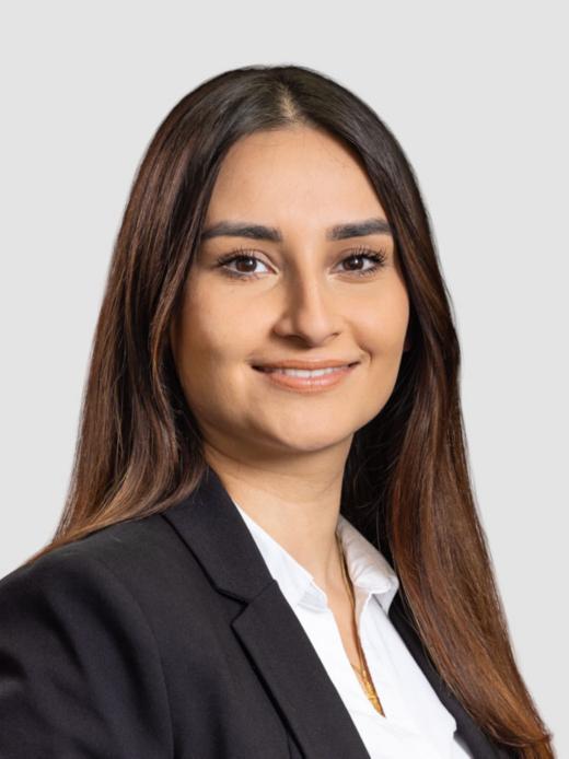 Laura Yalman - Mitarbeiterin Middle Office