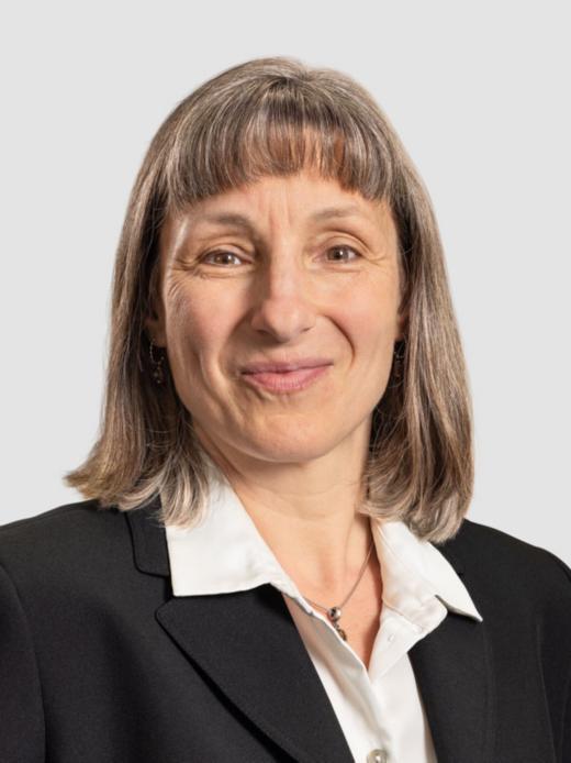 Emanuela Maldini - Mitarbeiterin Middle Office