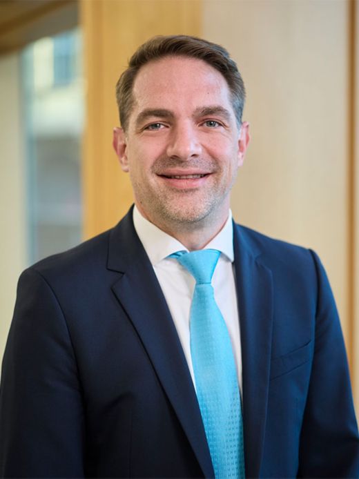 Milo Schmid - Kreditberater