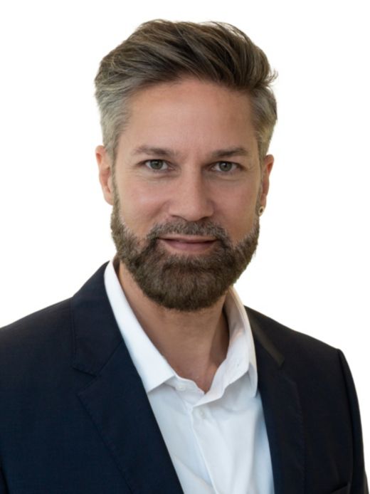 Adrian Jäger - Privatkundenberater