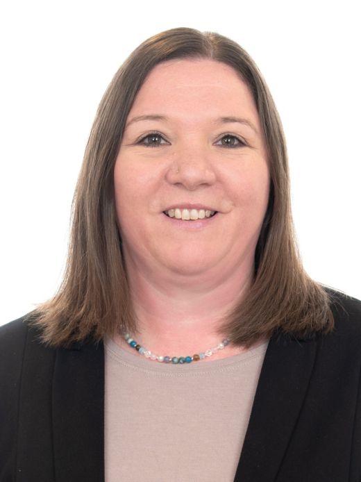 Alexandra Diriwächter-Schär - Kreditspezialistin