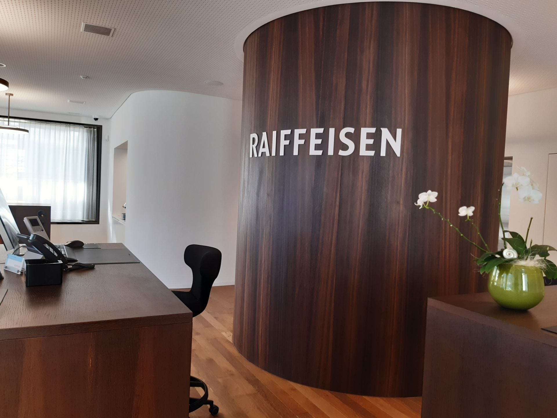 Beratungszentrum am Bahnhof Empfang Raiffeisenbank Dornach