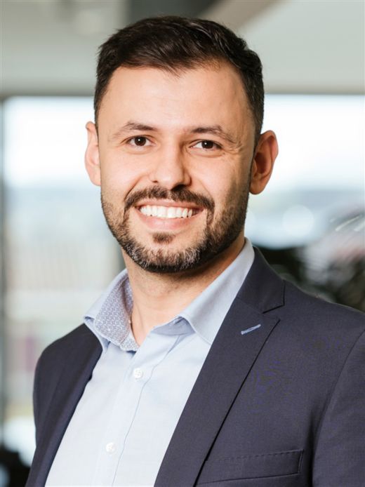 Besnik Axhaj - Kundenberater