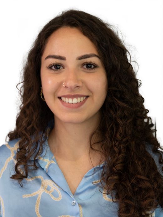 Hazal Baysal - Kundenberater