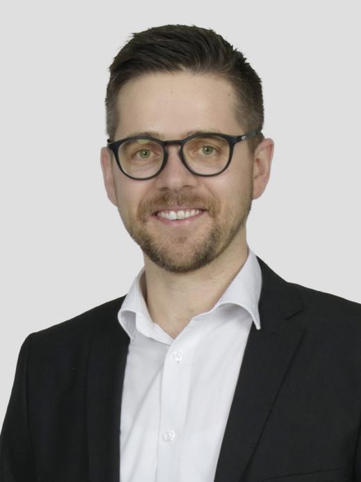 Cédric Büsser - Mitarbeiter Marketing & Führungsunterstützung