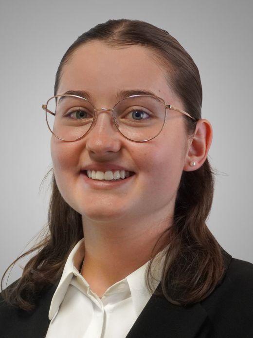 Celina Gross - Praktikantin HMS