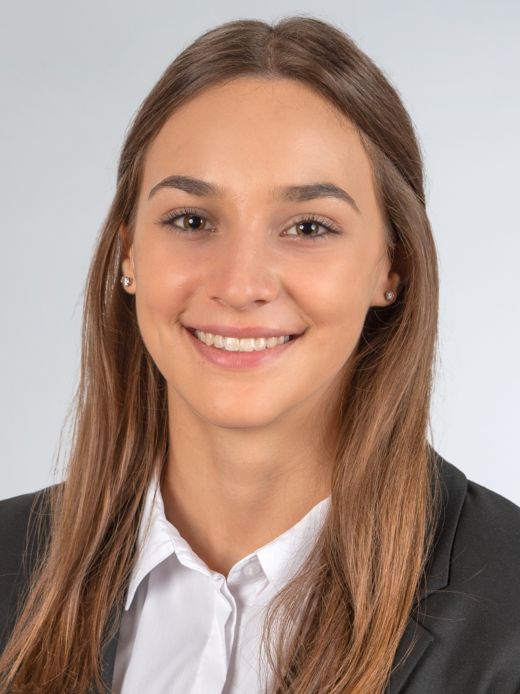 Cheyenne Wietlisbach - Mitarbeiterin Kreditmanagement