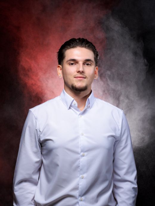 Damian Jevtic - Stagiaire