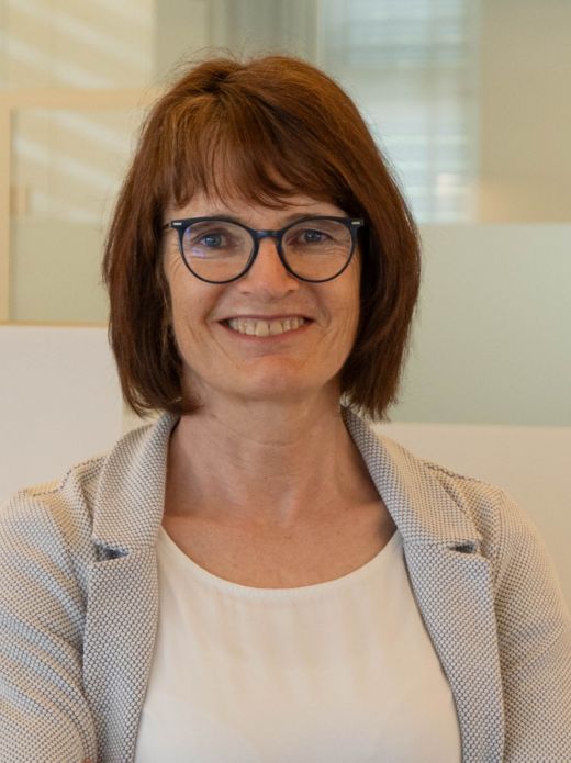 Elvira Brühwiler-Peter - Assistentin der Bankleitung, Personalverantwortliche