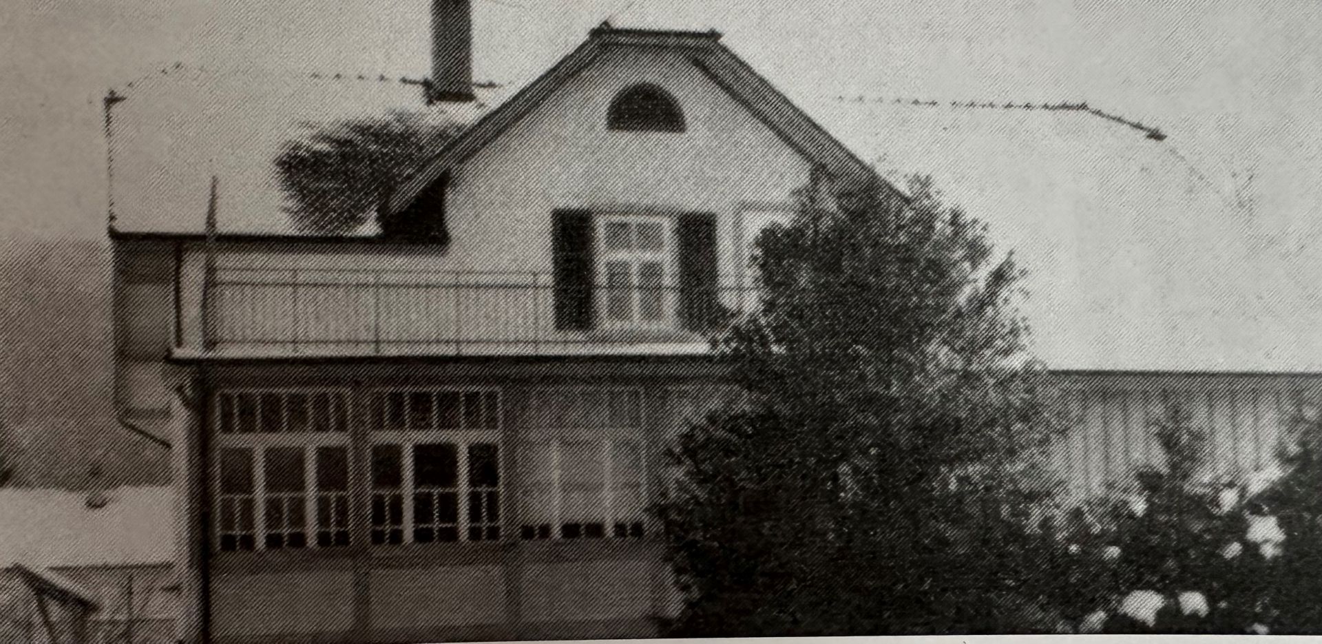 1914: Erstes Kassengebäude