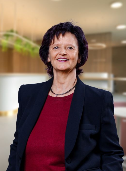 Esther Bühler - Privatkundenberaterin Senior | Mitglied des Kaders