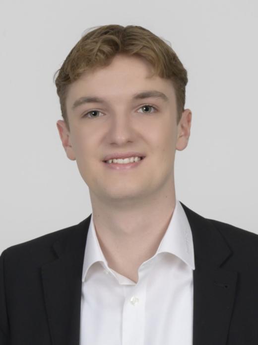 Fabian Bühler - Assistent Firmenkunden