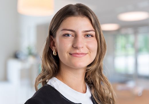 Fiona Frrokaj - Lernende