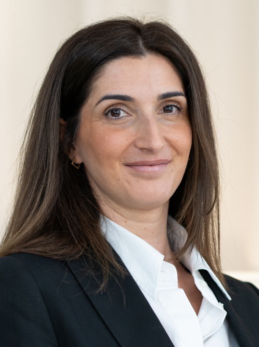 Lumnije Gashi - Mitarbeiterin Cash-Service