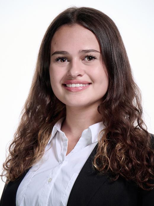 Celine Grossen - Privatkundenberaterin