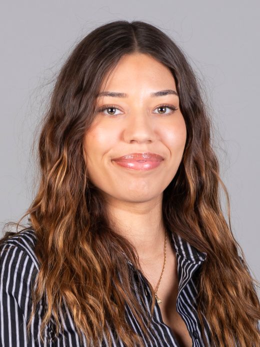 Gwendoline Izquierdo - Collaboratrice services