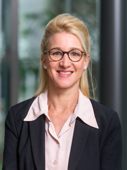 Shane Hunziker-Schmid - Privatkundenberaterin
