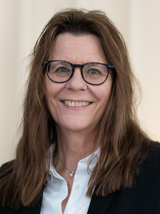 Claudia Hauser - Mitarbeiterin Services