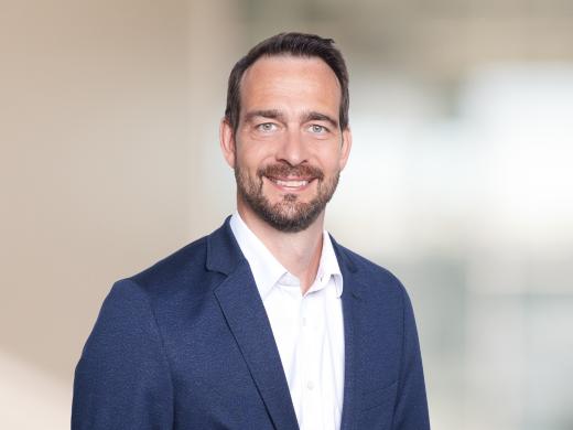 Roland Inderwildi - Stv. Vorsitzender der Bankleitung / Leiter Services