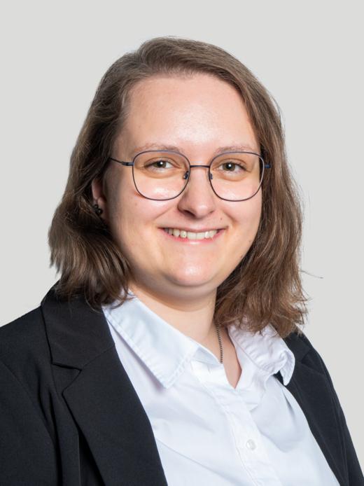 Jasmin Fähndrich - Mitarbeiterin Kreditverarbeitung