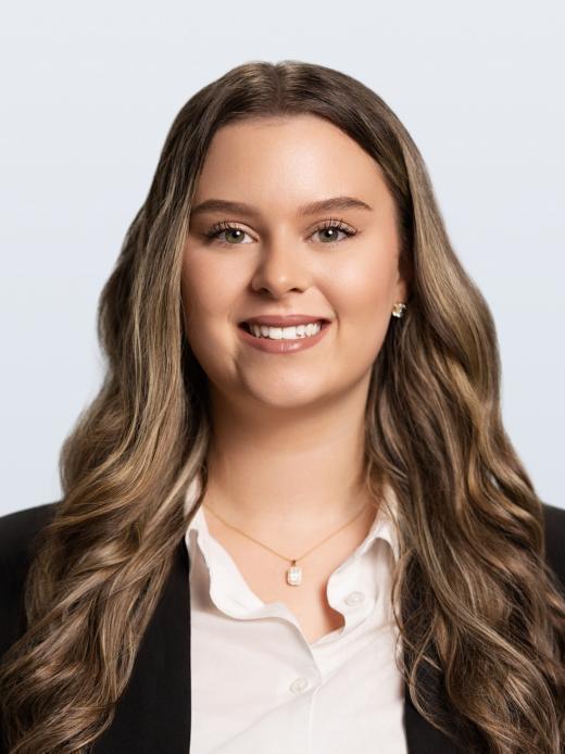 Jenny Duraku - Kundenberaterin