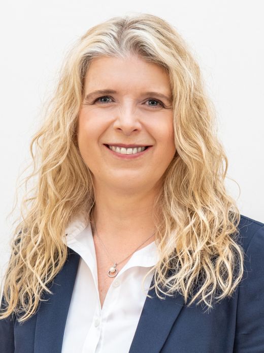 Corinne Kutter - Assistentin der Bankleitung