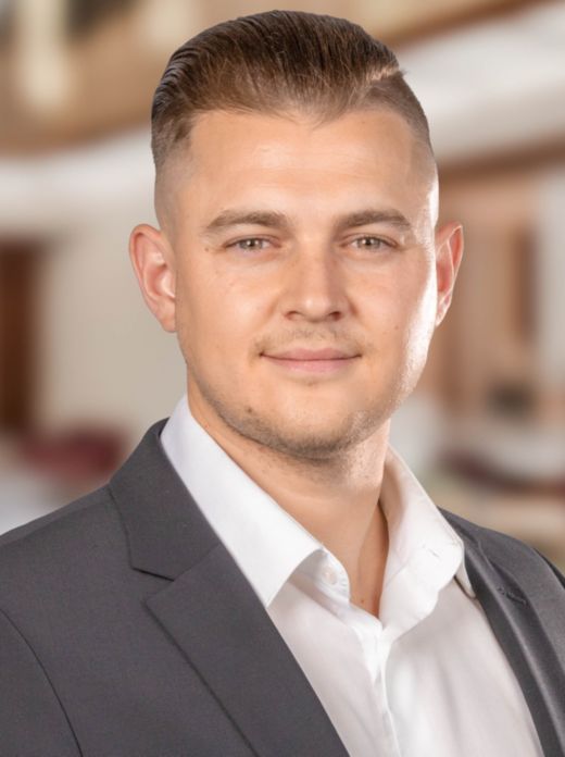 Dejan Lukic - Individualkundenberater