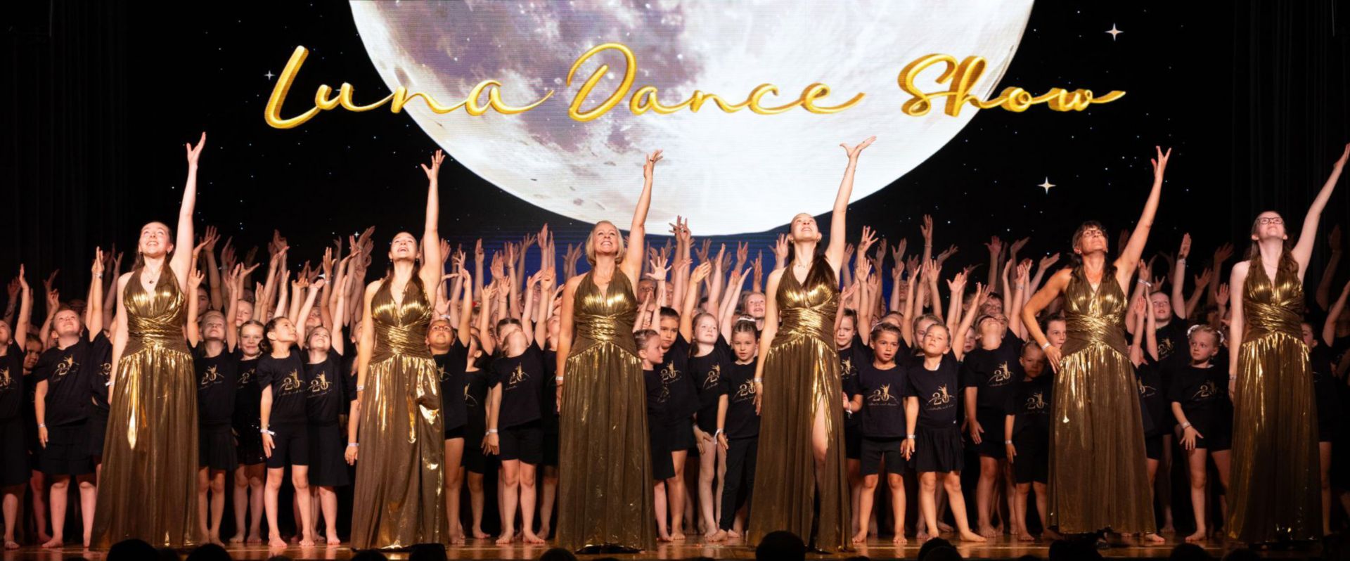 Luna Dance Show