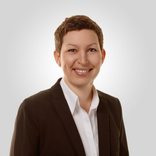 Nicole Mäder - Mitarbeiterin Kreditverarbeitung