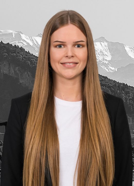 Minela Latifi - Mitarbeiterin Kreditverarbeitung