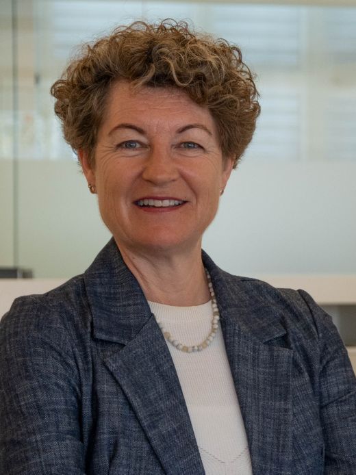 Monika Roost-Brunner - Mitarbeiterin Services