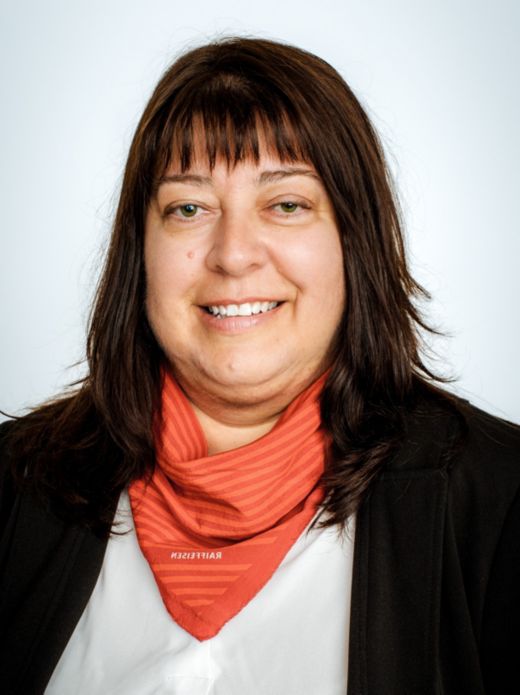 Nicole Etienne - Collaboratrice services