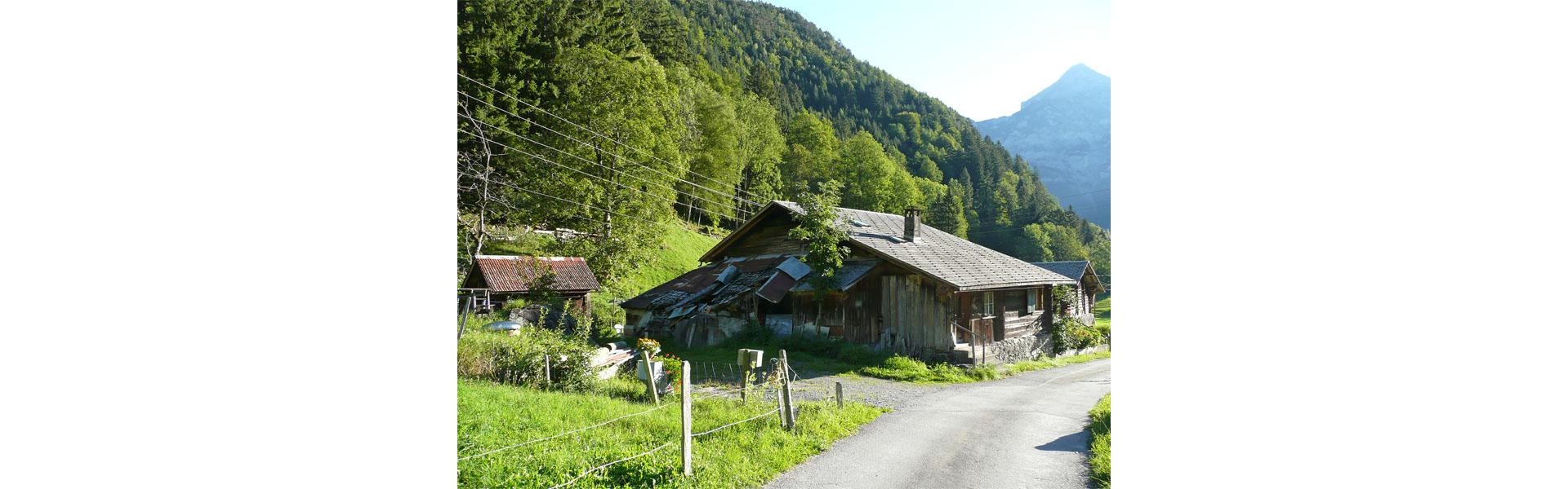 L'ex fattoria alpina era in uno stato fatiscente prima della ristrutturazione.