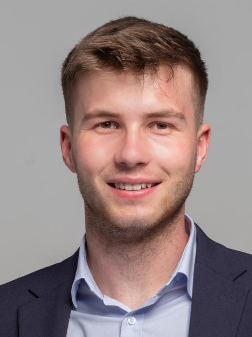 Maxime Ruffieux - Assistant conseil clientèle placement