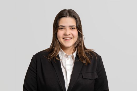 Ayesha Sapra - Kundenberaterin