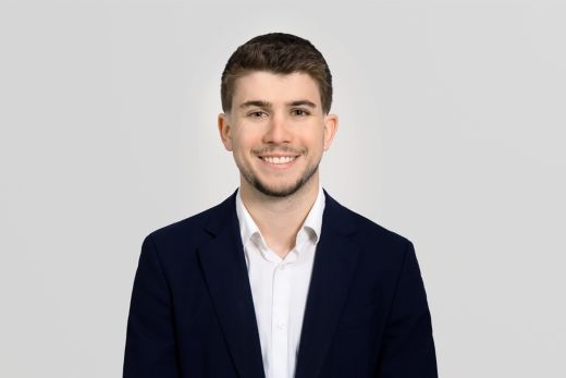 Lukas Maxlmoser - Vermögensberater Junior