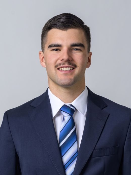 Simon Leuzinger - Assistent Privatkunden