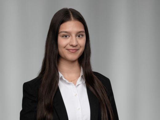 Mira Selimovic - Assistentin Kreditberatung