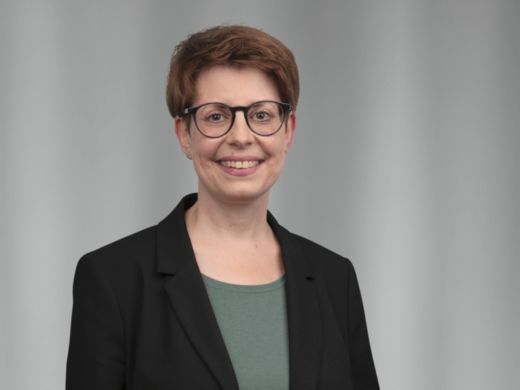 Nadja Romer - Fachspezialistin Firmenkunden