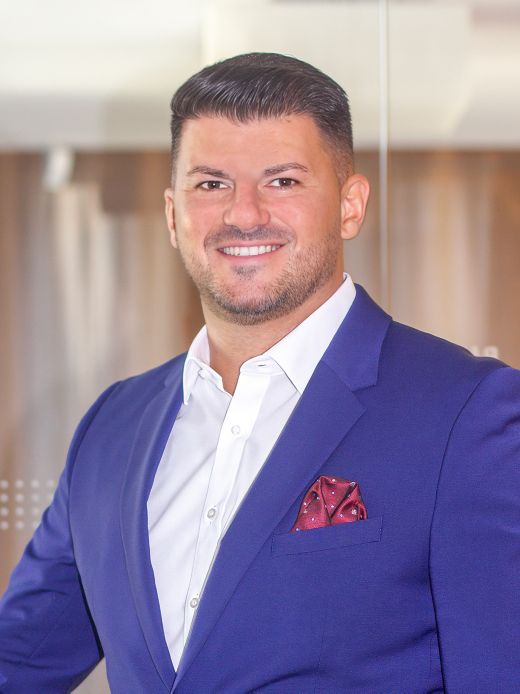 Venhar Musliu - Vertriebsmanager