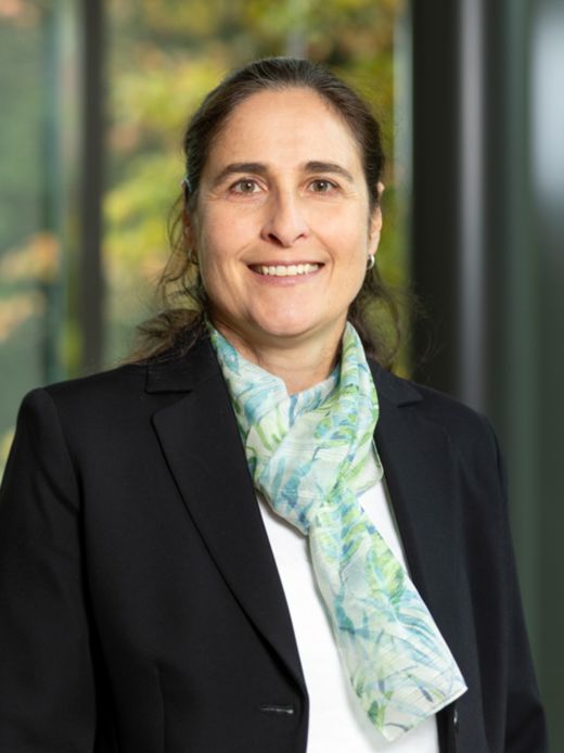 Iris Schmid - Mitarbeiterin Fachabwicklung