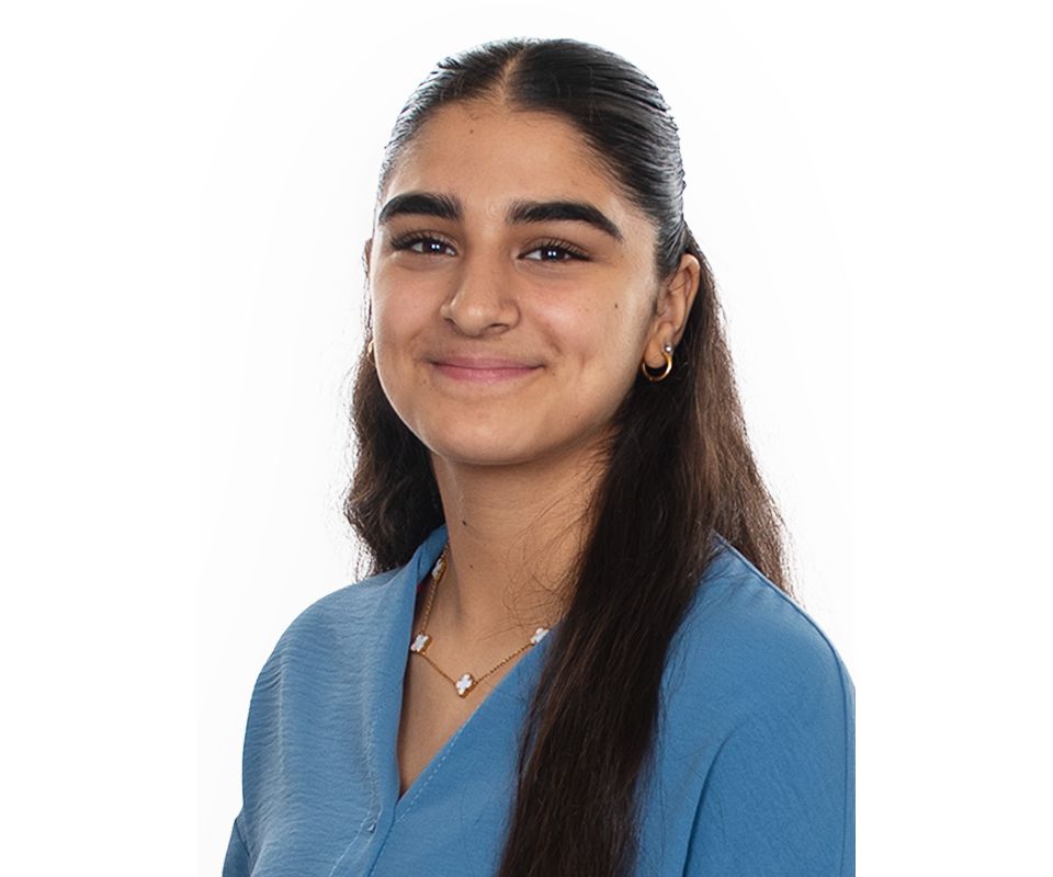 Sevval Sarikus, 1. Lehrjahr