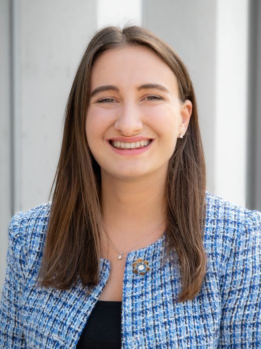 Sina Martinez - Kundenberaterin