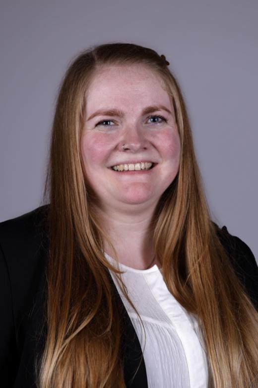 Tina Marbach - Mitarbeiterin Kreditverarbeitung