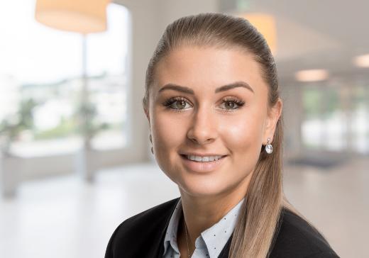 Lara Witton - Privatkundenberaterin, Stv. Leiterin Privatkunden