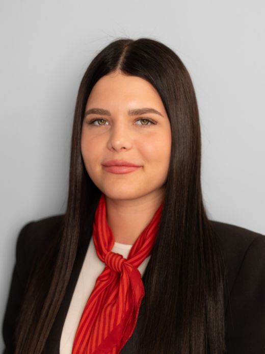 Albana Dushica - Consulenza alla clientela (CPB)