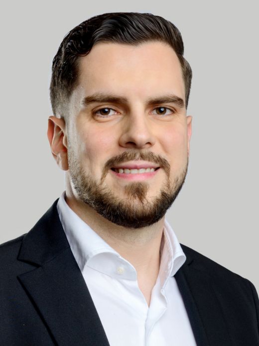 Aleksandar Petrovic - Kundenberater
